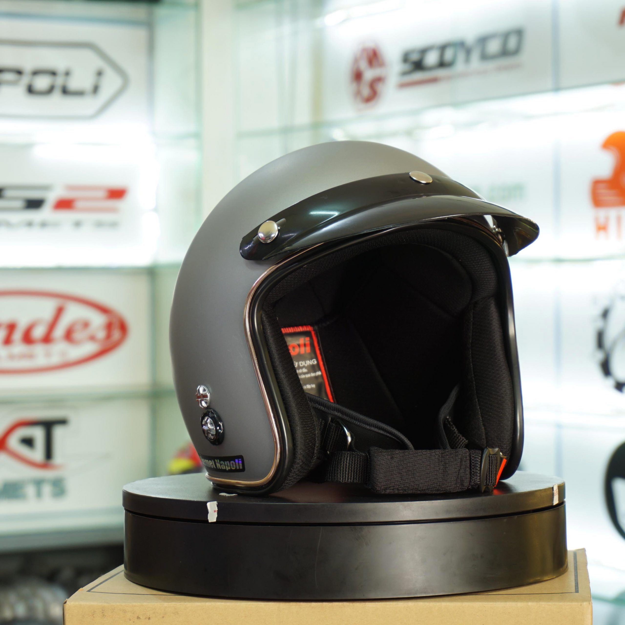 Non-3-4-Napoli-Moto-2018 (13)