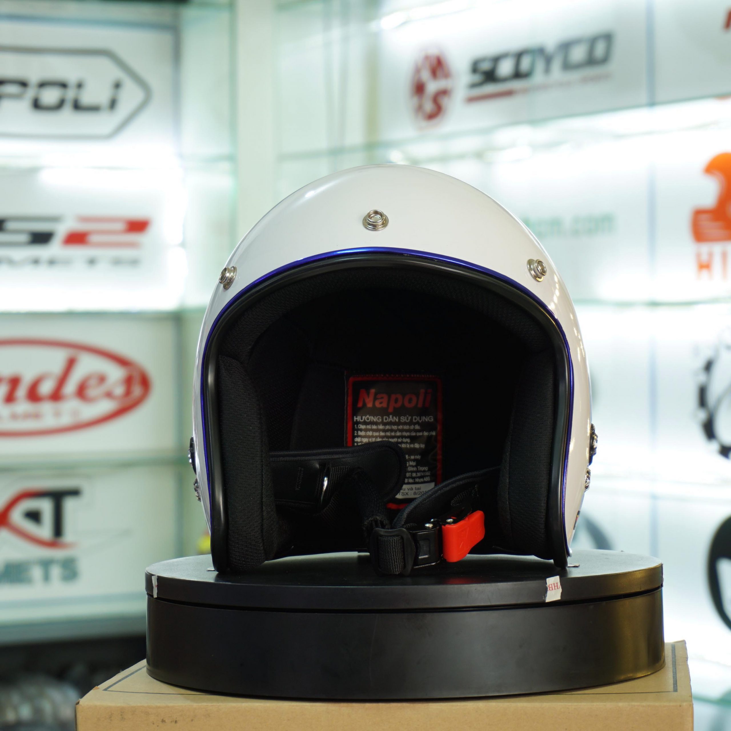 Non-3-4-Napoli-Moto-2018 (6)