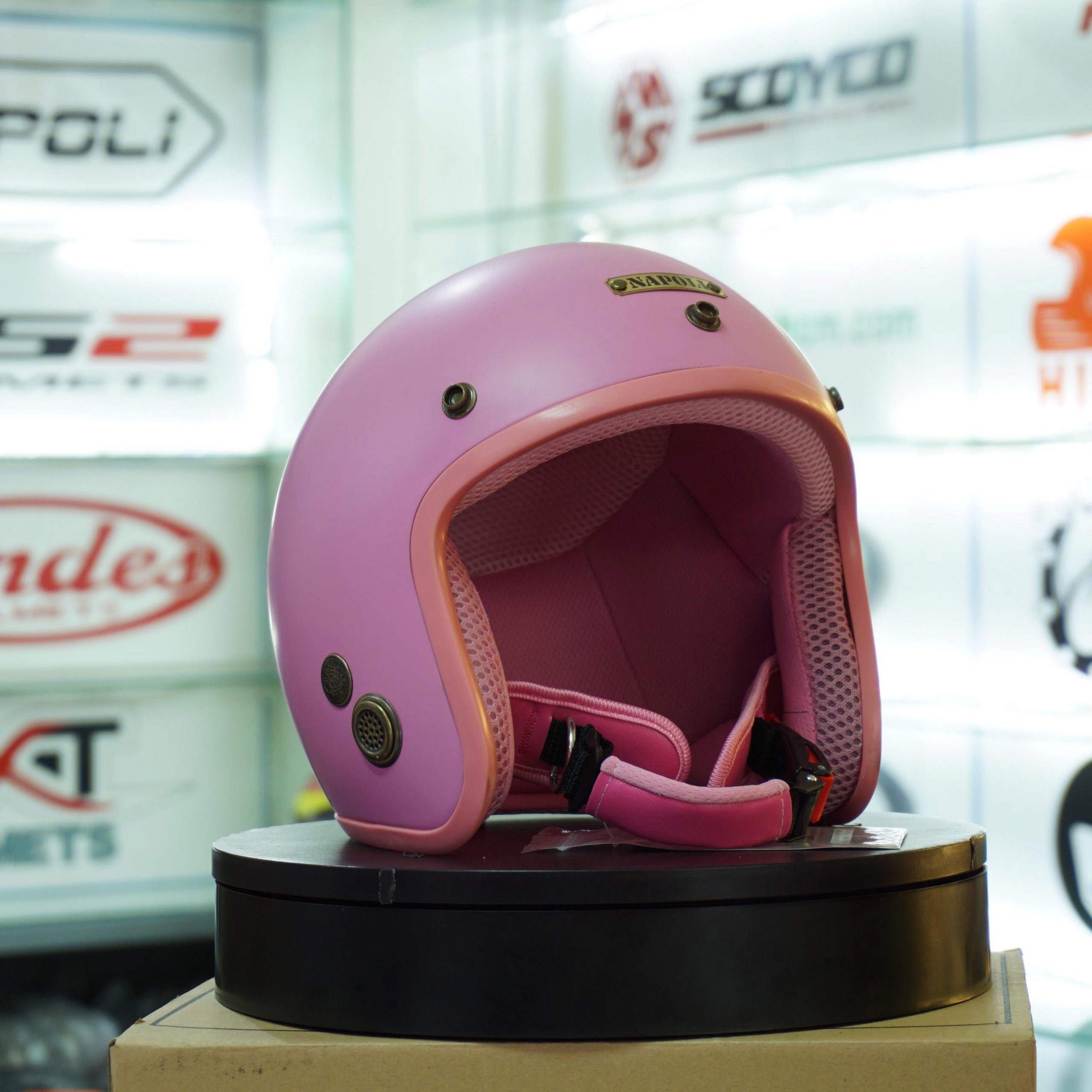 Non-3-4-Napoli-SH (109)