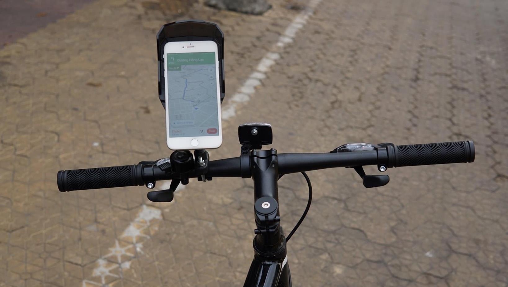 Giá Đỡ Điện Thoại Xe Máy Magfit Bikersoul