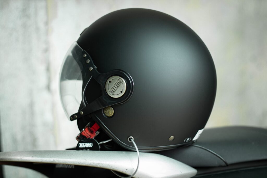 Khóa số Bulldog - khóa nón bảo hiểm