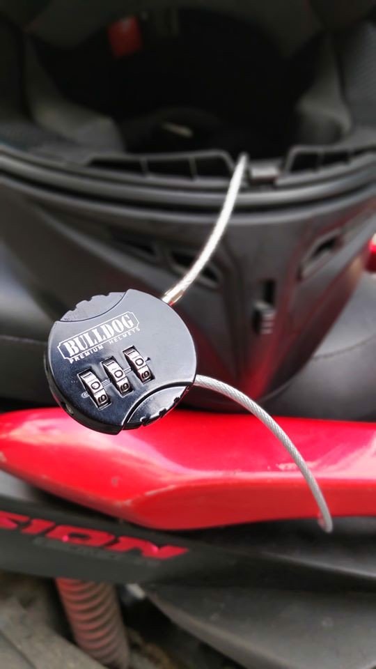 Khóa số Bulldog - khóa nón bảo hiểm